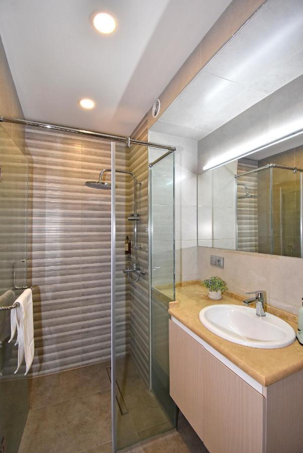 Home4You Apartments On Koghbatsi Ереван Экстерьер фото