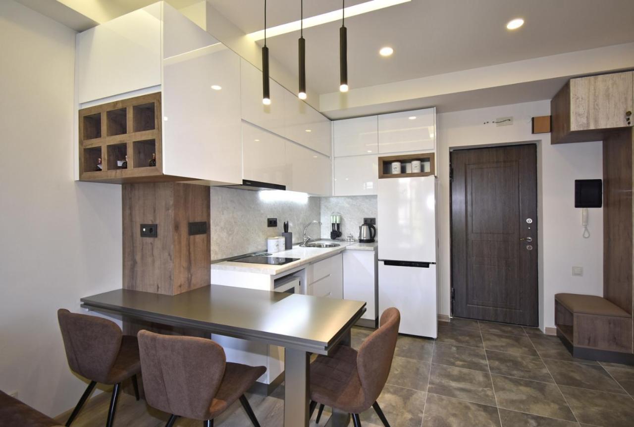 Home4You Apartments On Koghbatsi Ереван Экстерьер фото